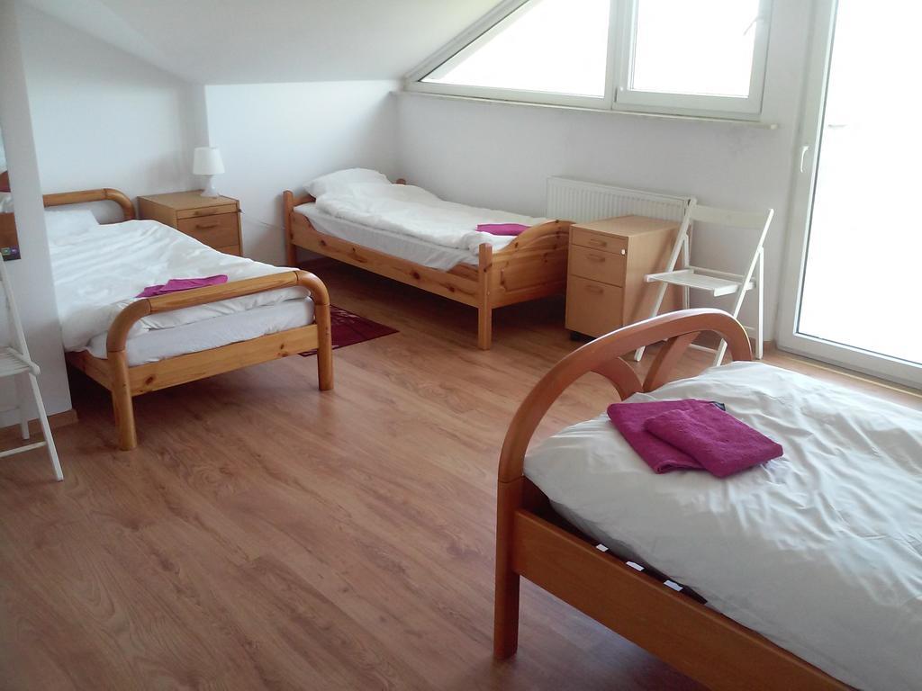 Bed and Breakfast Dworek Posen Exterior foto