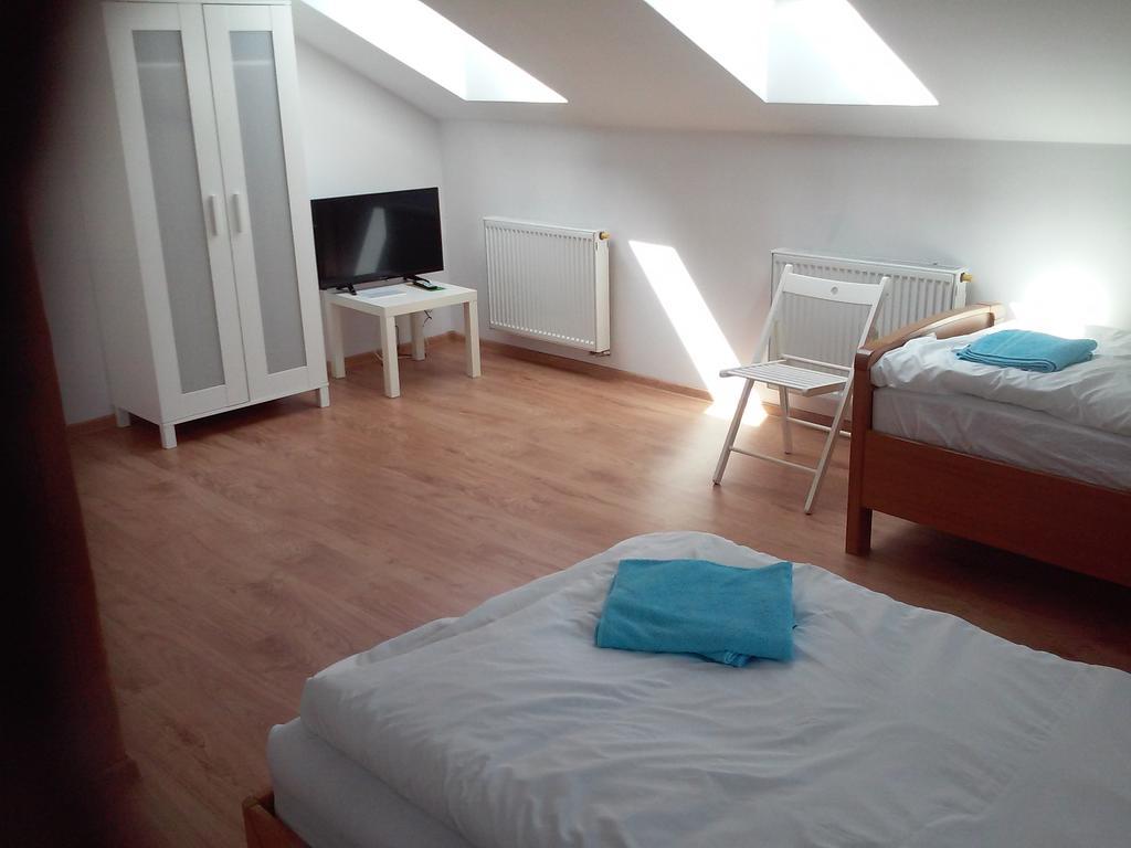 Bed and Breakfast Dworek Posen Exterior foto